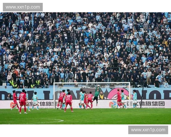 全国足球赛事盛况开启 球迷激情四溢 共迎精彩赛季新篇章